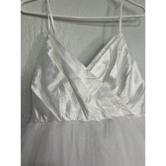 Lulus Spellbinding Beauty White Glitter Sleeveless Tulle Gown - Picture 4 of 14
